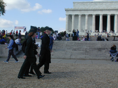 10-07_image038